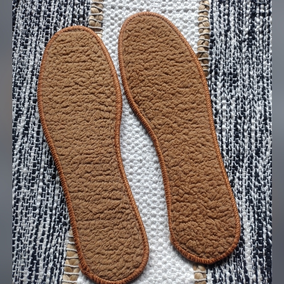 3/ $25 Alpaca wool shoe liner, sole insert - Picture 2 of 4